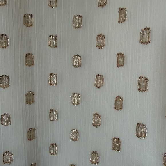 Women’s LOFT Petite Cream and Gold Top - Picture 7 of 9